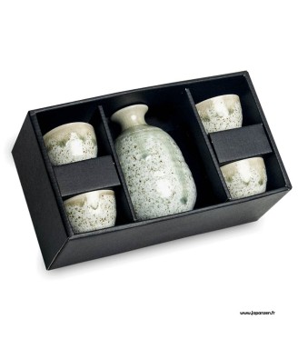 Service a sake "Shiro"