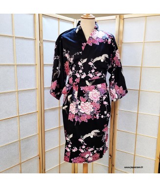 Kimono japonais femme grues et fleurs de pivoine