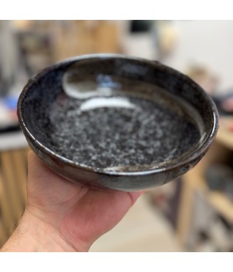 Petit bol assiette en porcelaine 17,5 x 6 cm style japonais vue inclinee- Japanzen