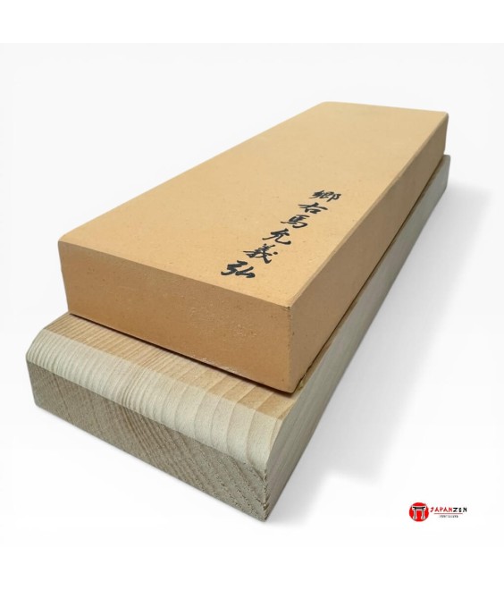 Pierre d’affûtage japonaise #1000 avec socle Hinoki – Artisanale | Japanzen - Boutique japonaise