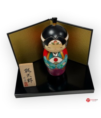 Kokeshi Momotaro