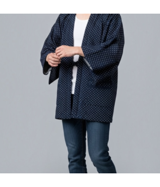 Hanten japonais homme Rokka indigo porté avec un jean