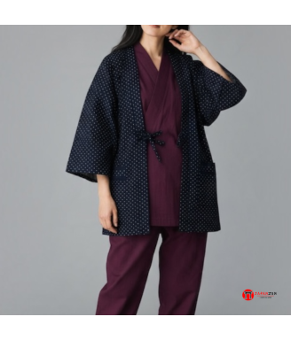 hanten japonais rokka indigo porte sur un samue couleur prune